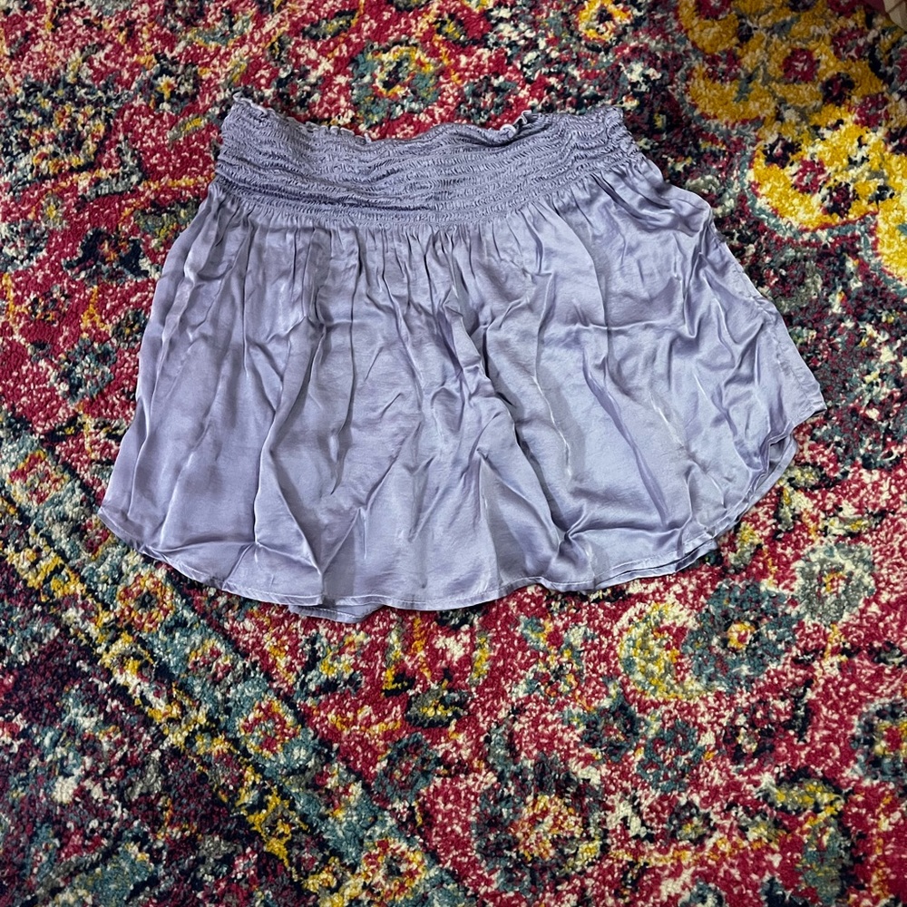 super cute satin skirt!